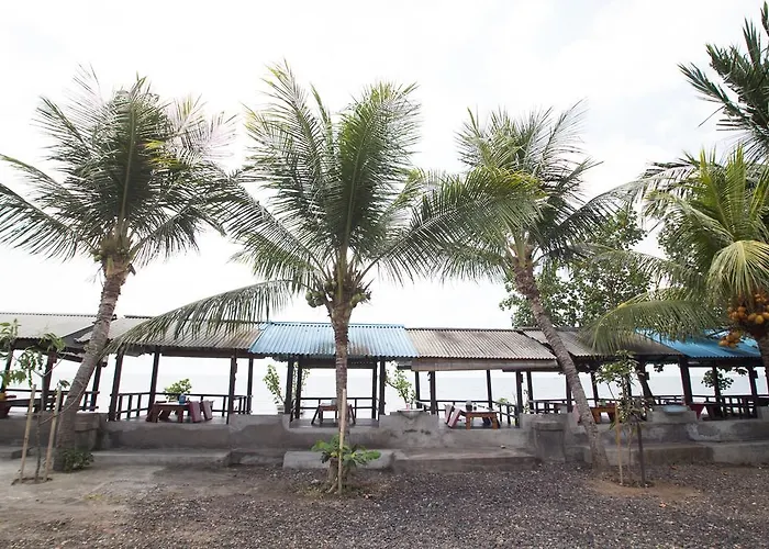 Tanjung Alam ゲストハウス ロヴィーナ